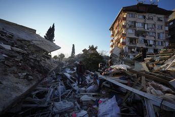 Terremoto en Siria y Turquía suma 12 mil muertos | AP