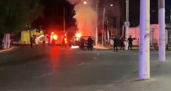 Incendio de patrulla en Guadalajara / Vicente Torres Alfaro