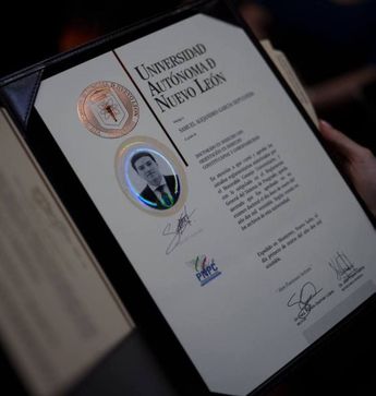 El título del gobernador en Derecho Constitucional y Gobernabilidad. | Cortesía