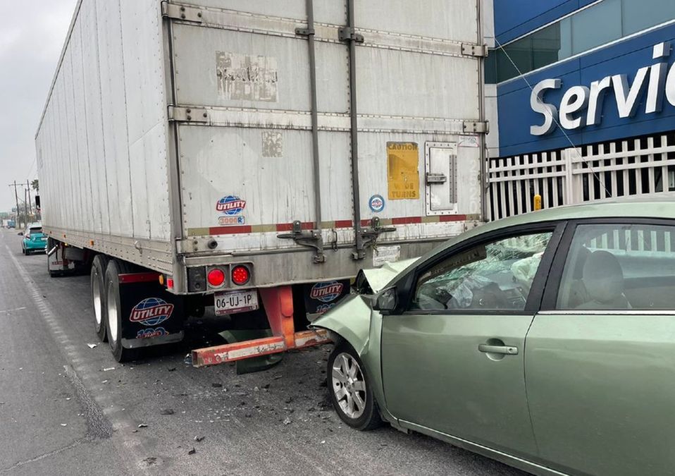 Accidente en la carretera a Laredo. / Monserrat Contreras