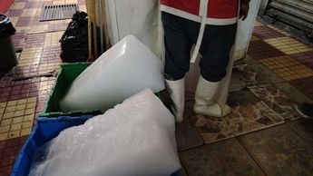 La escasez de agua y altas temperaturas han convertido al hielo en un producto inconseguible en Tehuacán / Especial