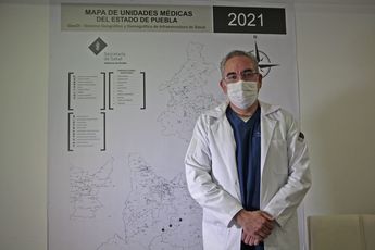 El titular de la Ssa Puebla reconoció el trabajo del personal por la salud durante los dos años de pandemia / Melanie Torres