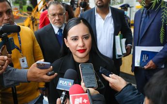 Sandra Cuevas, luego de que juez suspendiera su proceso / Cortesía
