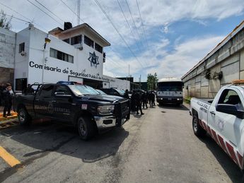 Drogas y alcohol encuentran en revisión a policías de Poncitlán y Jalostotitlán