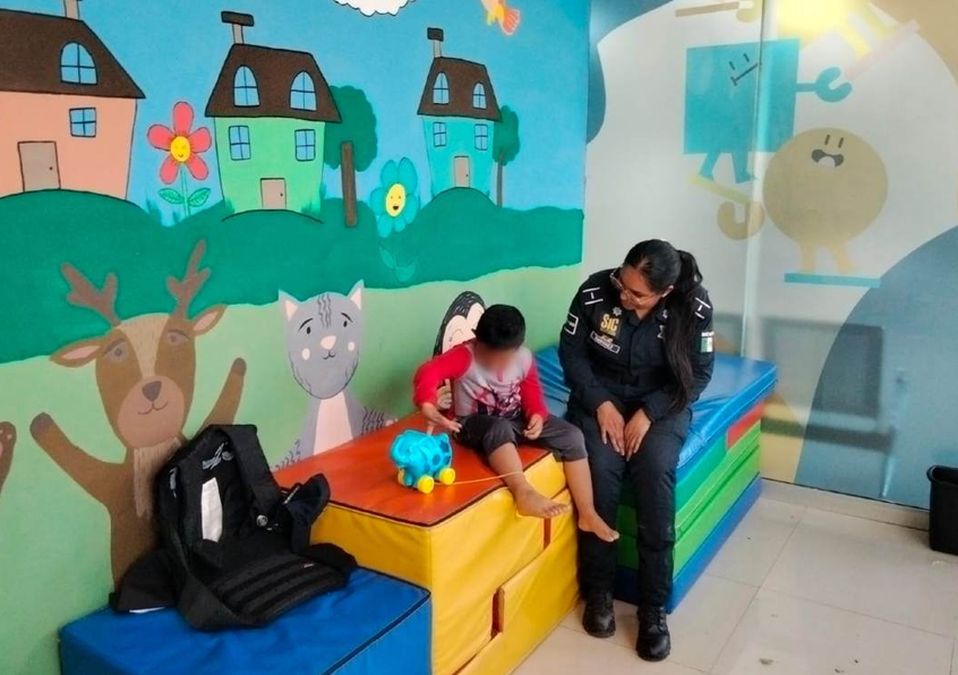 Un menor fue rescatado por la Policía de Escobedo. | Cortesía