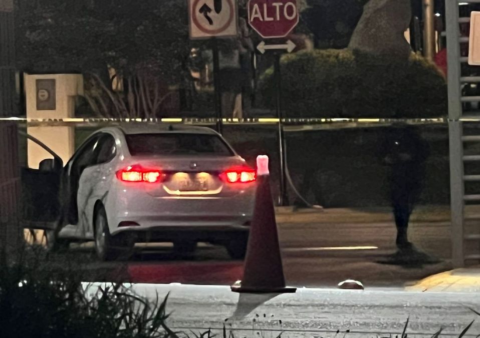 Asesinan a balazos a un conductor en Espacio Cumbres. | Mayte Villasana