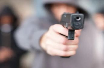Se informa que hasta el momento no hay detenidos por el asalto, esto a pesar de que se activó un operativo de búsqueda en las calles aledañas