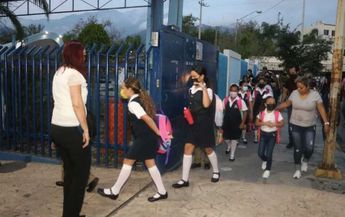 Un millón 61 mil alumnos de preescolar, primaria y secundaria del sector público retomarán actividades. | Archivo