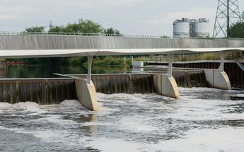 Presa de agua / ThisIsEngineering