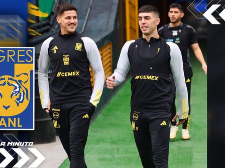 Rómulo Zwarg y Juan Brunetta apunto de entrenar con Tigres en el 'Uni' / @TigresOficial