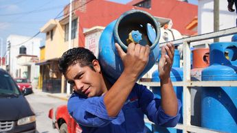 El tanque de 20 kg de Gas LP, esencial en los hogares poblanos, tendrá un precio máximo que oscila entre 389 y 402.4 pesos / Es Imagen