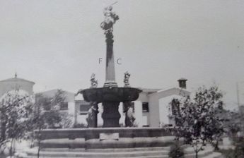 Réplica de la fuente de San Miguel en Puebla | Colección Familia Camacho