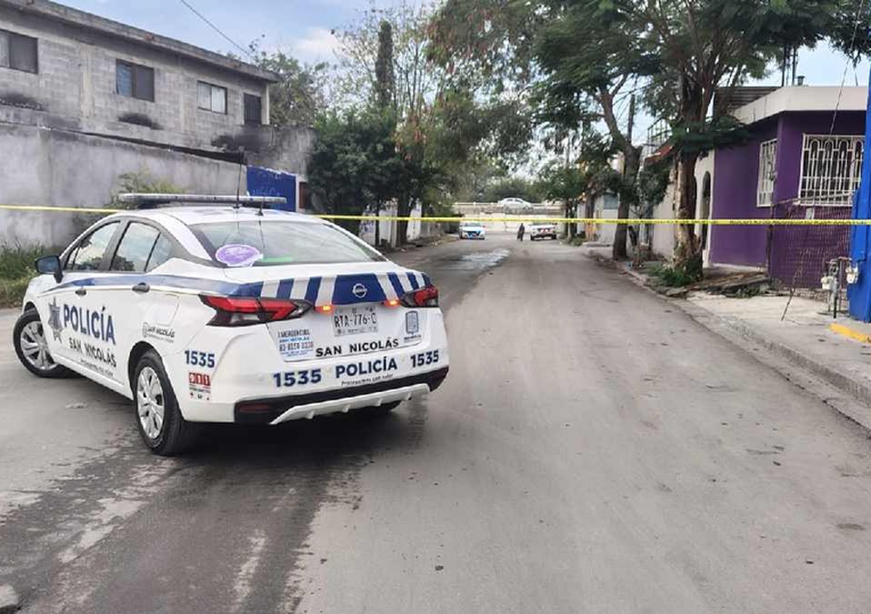 El cuerpo del hombre fue localizado en una zanja de aproximadamente un metro de profundidad y 60 centímetros de ancho. | Agustín Martínez