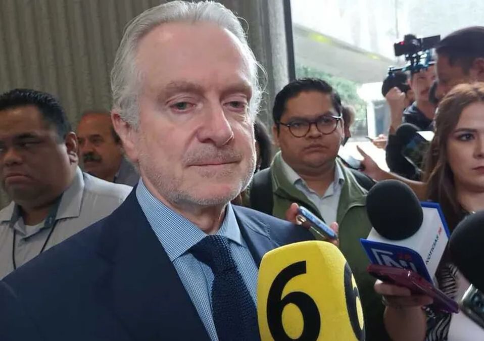Creel llama hipócrita a Adán Augusto por reunión con legisladores de NL