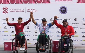 Ganadores rama varonil categoría silla de ruedas Maratón CdMx 2022 / Araceli López