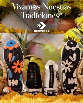 Al unir las suelas, esta edición de bota Converse se convierte en una calavera de azúcar / Especial