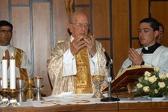 Marcial Maciel fundó la Legión de Cristo y el movimiento Regnum Christi, en 1976 se destapó su largo historial de abusos contra menores | Foto: AFP