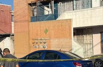 El presunto agresor fue localizado por las autoridades encerrado en una de las habitaciones de la casa.| Kevin Carranza