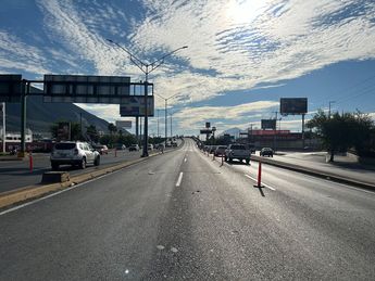 Autoridades mantienen los cierres viales en el puente La Fama. | Pedro Delgado