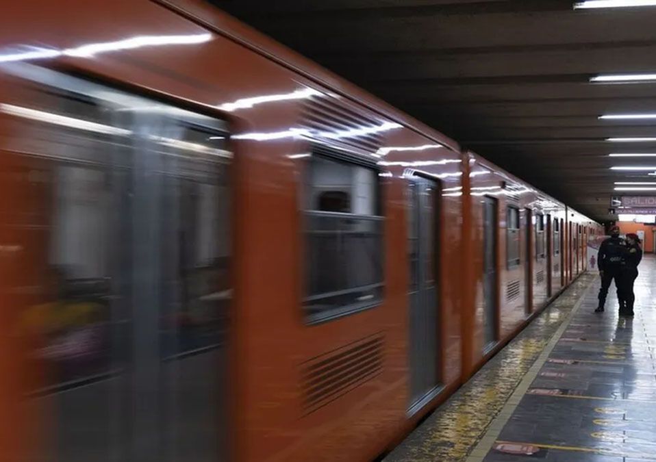 Falla sistema de puertas en la Línea 3 del metro de CdMx
