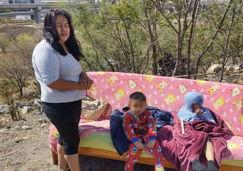 Incendio en Santa Catarina deja a menor de 12 años sin su medicamento antiepiléptico