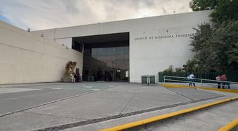 La tía del menor lesionado se encargó de trasladarlo a la Clínica 92 del IMSS en Guadalajara. | Usi Toledo