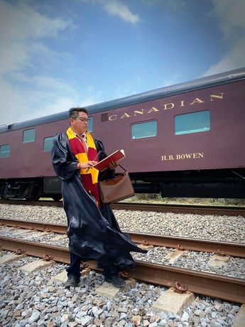 Regio se toma fotos en locomotora ‘La Emperatriz’ | Especial