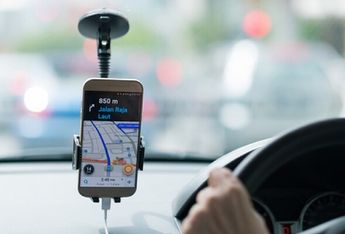 Denuncian a chofer de Uber por robo de celular en Torreón