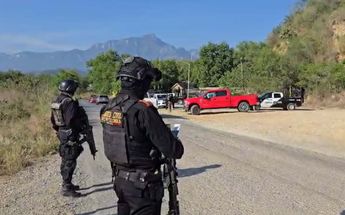 Residentes del Rancho El Edén reportaron la presencia del cuerpo en las inmediaciones de la carretera. | Martha Zamora