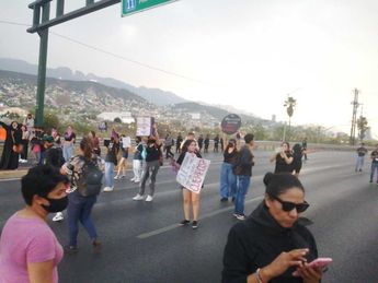Manifestación por alza de feminicidios en NL. / Miranda Arias
