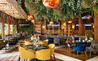 Restaurantes presentan falta de personal/ Especial