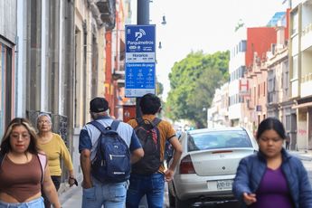 Los parquímetros se encuentran en la zona centro de Puebla, instalados por la administración de Eduardo Rivera / Agencia Es Imagen