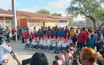 Alumnos del Jardín de Niños Francisca Ríos García