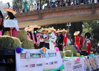 En el desfile participarán alumnos de primaria y secundarias.