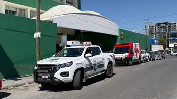 La mujer señaló que no escuchó la cercanía de la locomotora ni la señal de advertencia hasta que el tren se encontraba a pocos metros.| Jesús Villegas