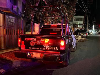 Oficiales de la Fuerza Civil estuvieron presentes en la escena del crimen. | Mayte Villasana
