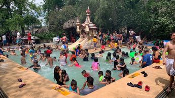 Balnearios llenos por Semana Santa en Saltillo.
