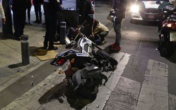 Automóvil impacta a motocicleta / Enrique Luna