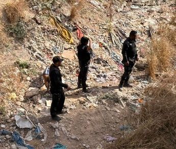 La FGE informó que el cuerpo de la mujer presenta huellas de carroñerismo.| Christian Montelongo