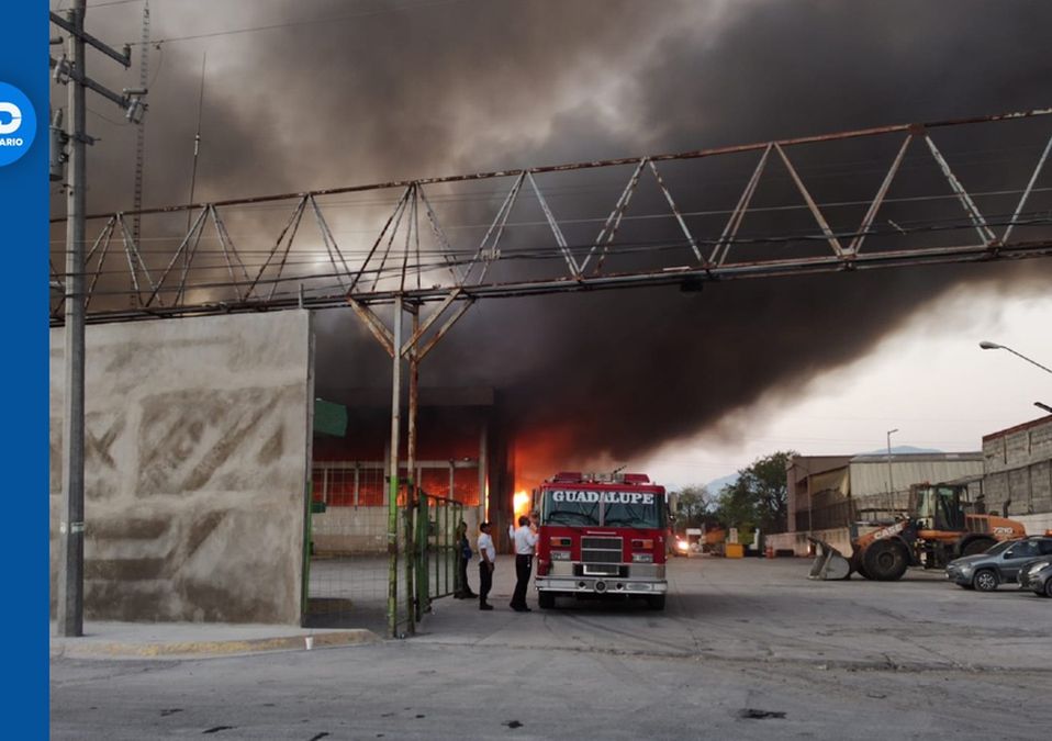 Incendio en centro de Simeprode provoca movilización en Guadalupe. | Agustín Martínez