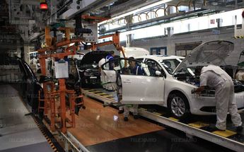 Trabajadores de la industria automotriz en Puebla / Andrés Lobato