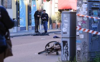 Hombre atropella peatones y luego ataca con cuchillo a un ciudadano en Italia | AFP