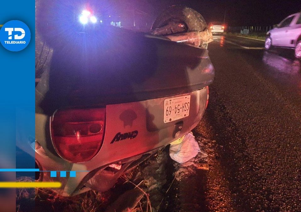 Automovilista pierde el control y vuelca en la Carretera Nacional en Linares. | Especial
