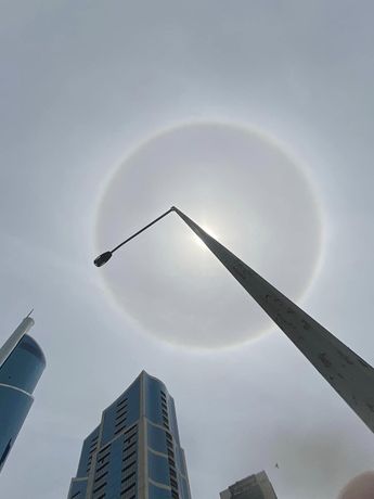 Enorme círculo en el cielo alarma en Monterrey | Especial