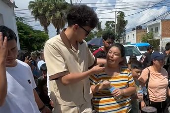 El influencer pudo apoyar a una mujer con dinero para tratamiento médico. | Fb: HotSpanish