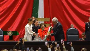 AMLO entrega Banda Presidencial a Claudia Sheinbaum