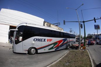 El hecho ocurrió sobre Prolongación Madero y la calle Flores Magón. | Jorge López