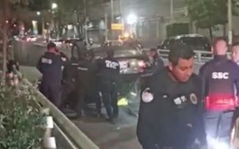 Automóvil vuelca luego de ser perseguido / Enrique Luna