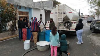 AyD despliega pipas con agua / Mayte Villasana