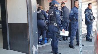 El joven quedó tendido en una zona de la terminal mientras se dirigía a su escuela / Especial